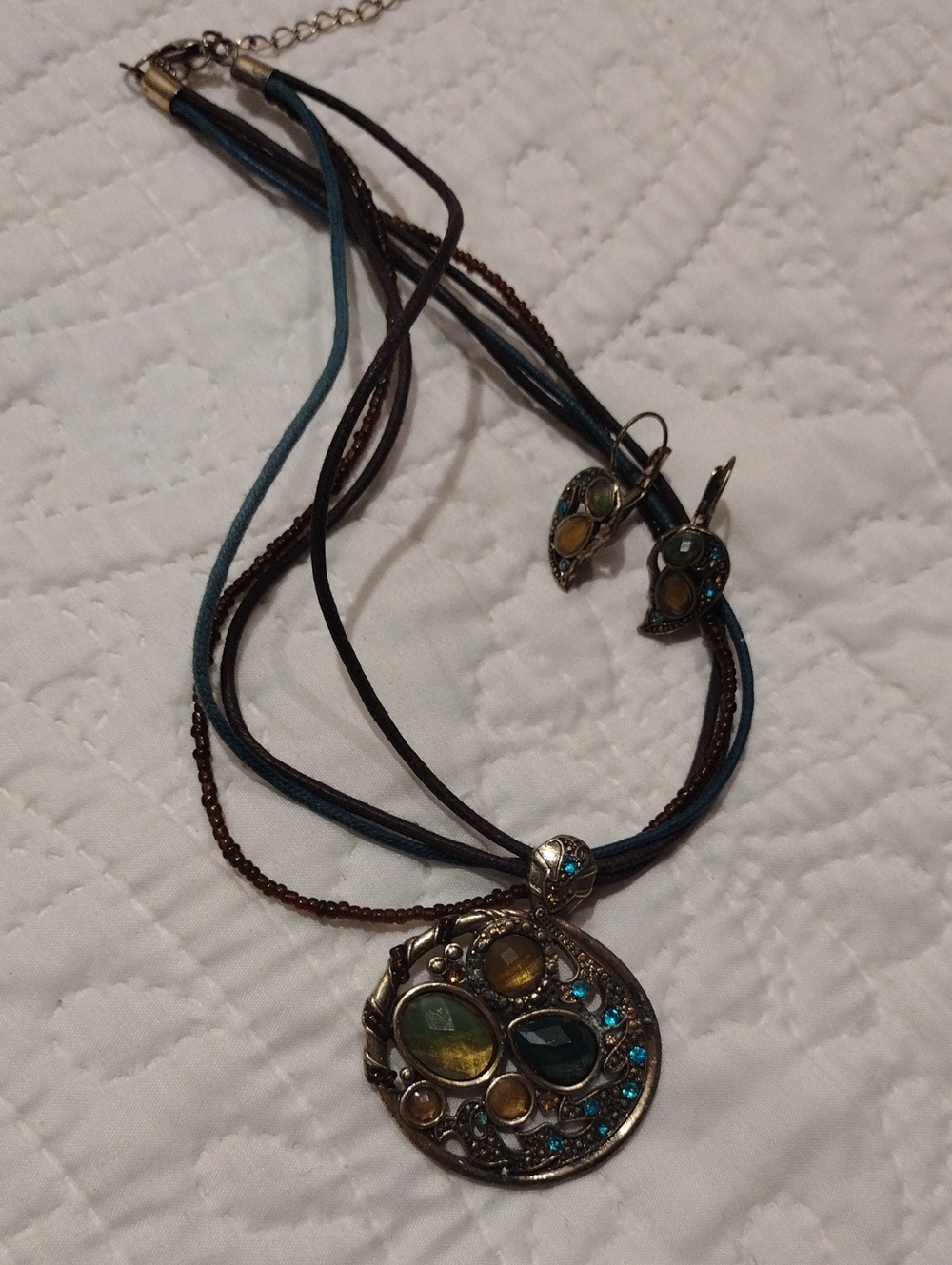 Vintage-Inspired Teal and Brown Multi-Stone Pendant Necklace and Earring Set